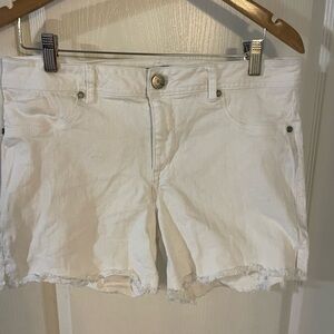1822 Denim Women's Cream Jean Shorts
